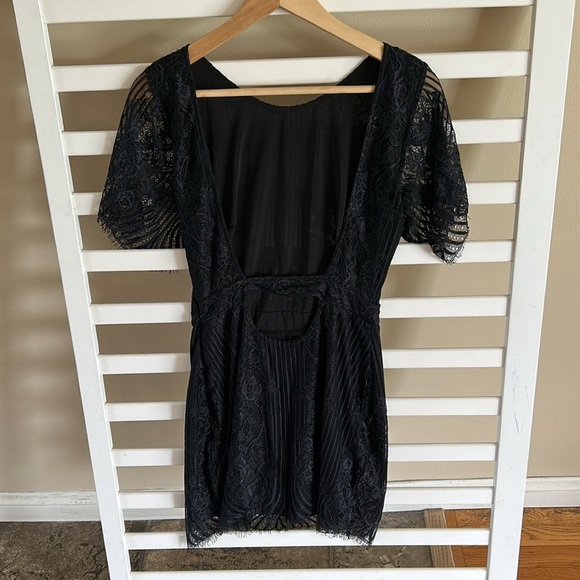 For Love and Lemona San Marcos Lace Black Mini Dress Size Small - Picture 5 of 14